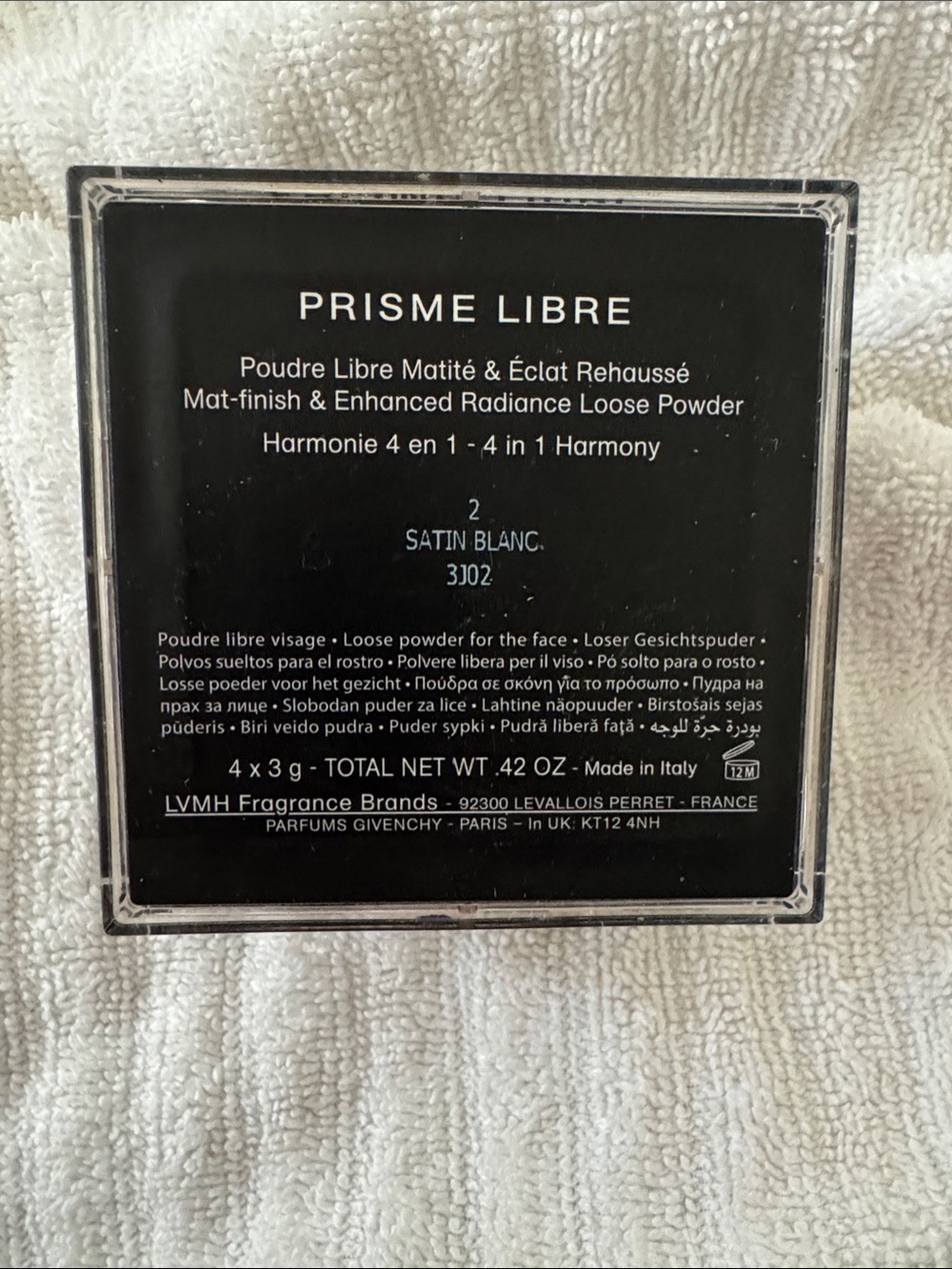 Givenchy Prosme Libre - shade 2 Satin Blanc FULL SIZE